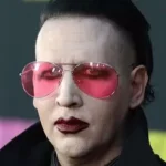 Mario Marilyn-Manson (SMB1 Hack)